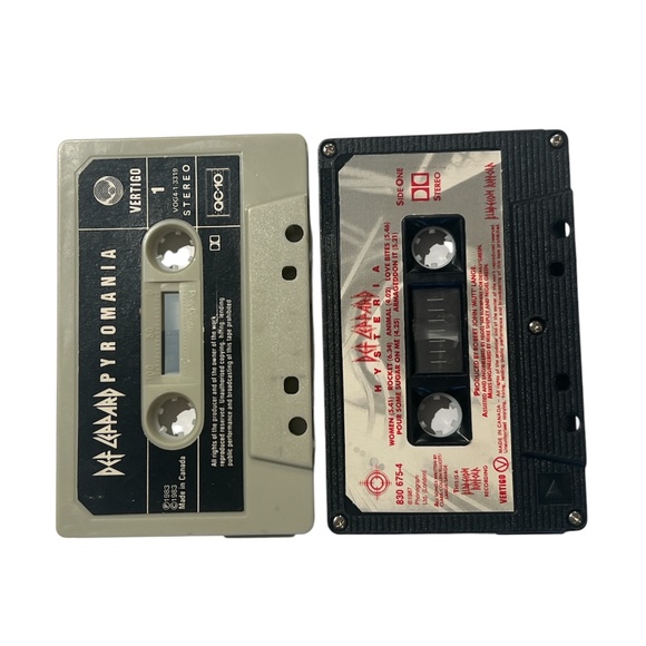 Vintage 80's Def Leppard Pyromania & Hysteria Cassette Tapes Made In Canada - Picture 4 of 9